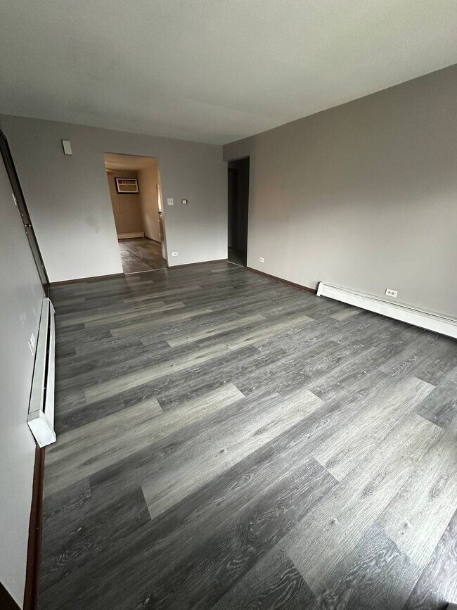 Foto del edificio - Delightful 2-bedroom, 1-bath apartment