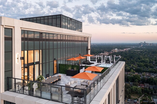 STOA - Signature Rooftop Terrace - Parker