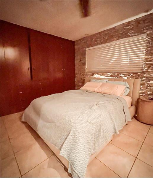 Foto del edificio - 3212 NE 8th Ct