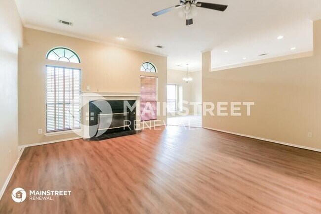 Foto del edificio - 612 SW 154th Pl