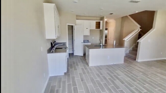 Foto del edificio - 10323 Alder Creek Ln