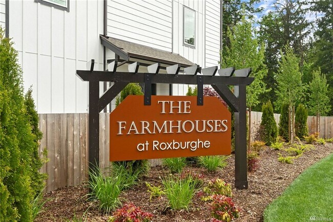 Foto del edificio - Lake Stevens Greenbelt – Stylish 3-Bedroom Townhome!