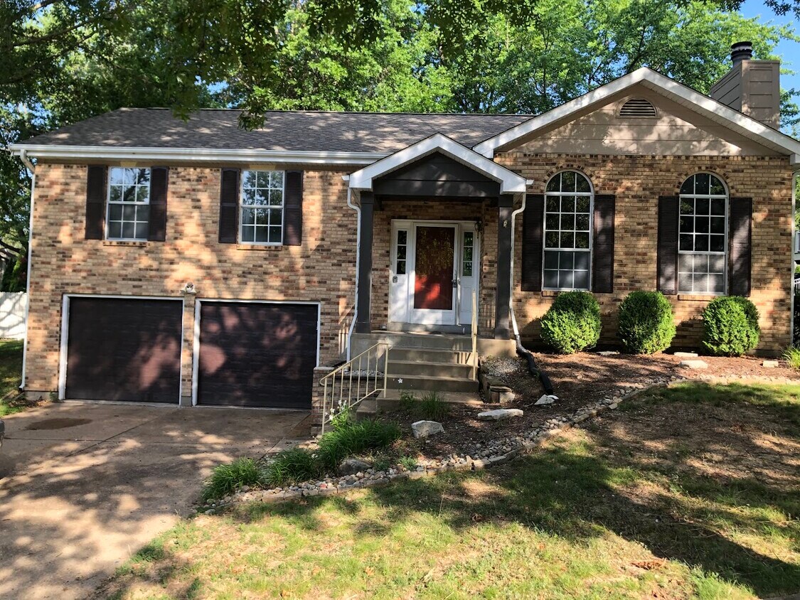 7107 Coram Dr, Saint Louis, MO 63129 House Rental in Saint Louis, MO