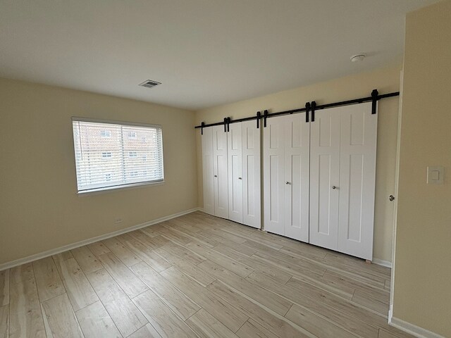 Foto del edificio - 9449 Bay Colony Dr