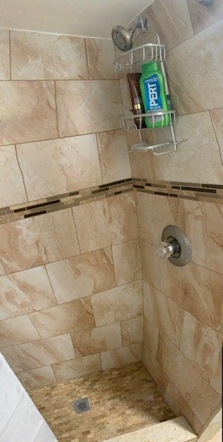 Building Photo - 404 70th St