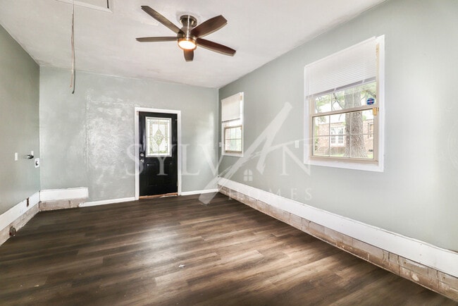 Building Photo - Cute 3BR 2BA Home, Ready for You!