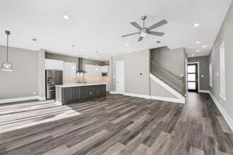 Building Photo - 1421 Biondo Way