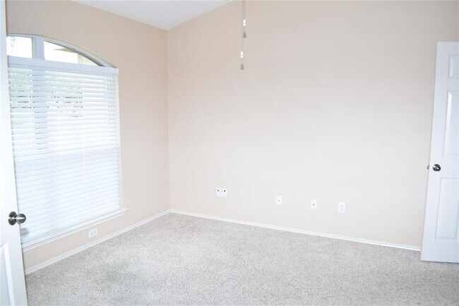 Foto del edificio - 3688 Spring Canyon Trail