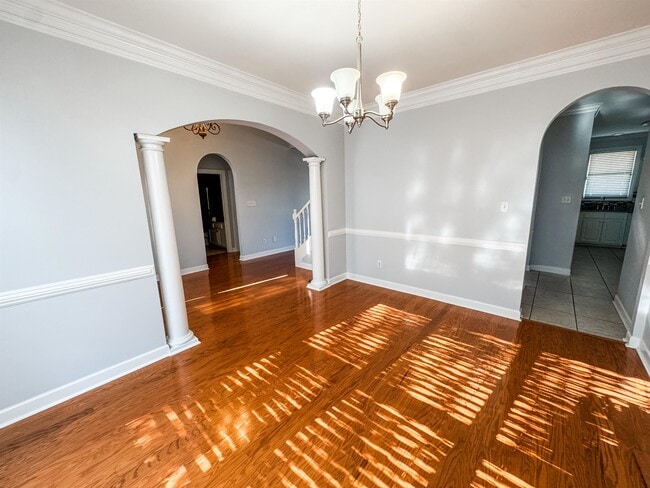 Building Photo - 472 Hunters Mill Cove