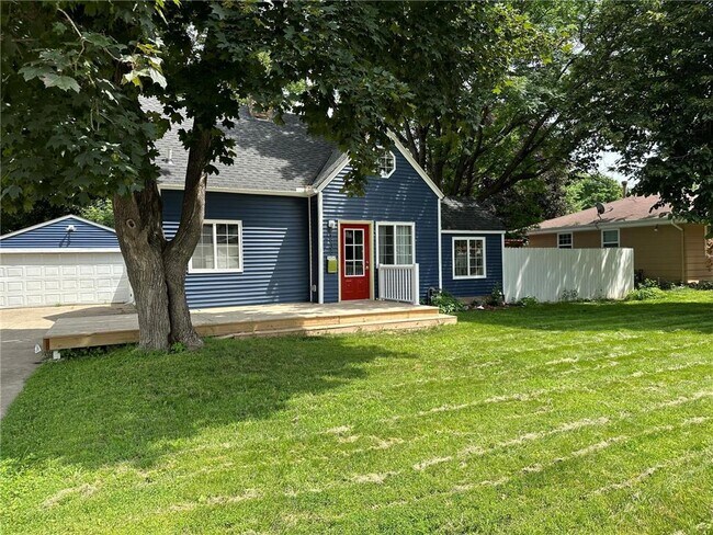 Foto del edificio - 8835 Nicollet Ave