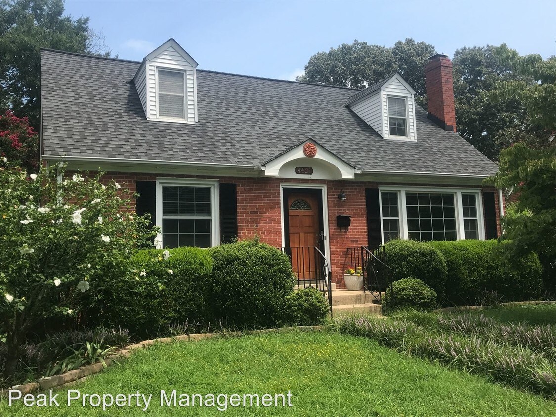 Foto principal - 4 br, 1 bath House - 4421 Stonewall Avenue