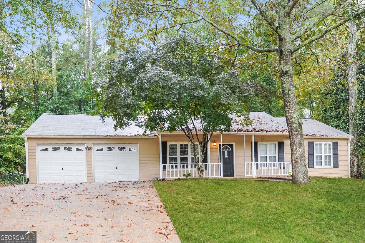 Primary Photo - 129 Riverchase Dr