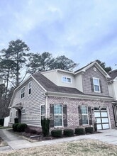 Building Photo - 813 Tiffany Green Ct