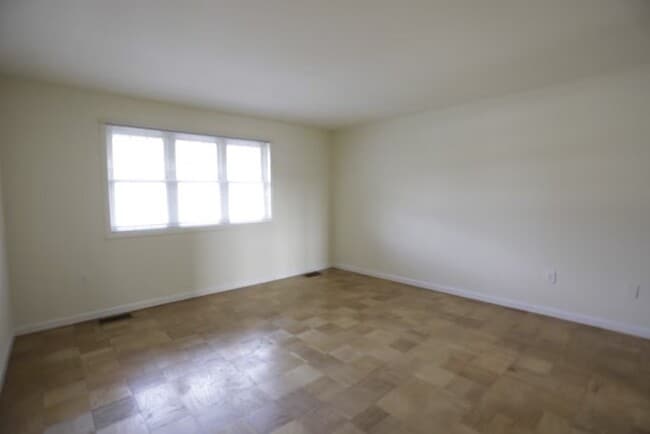 Foto del edificio - Normandy Hill Apartments