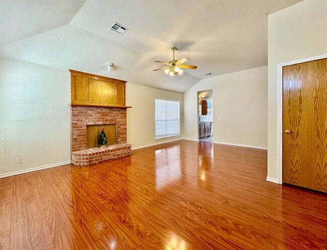 Foto del edificio - 12600 Meadows Dr