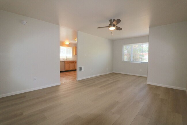 Building Photo - 8753 Lamar St