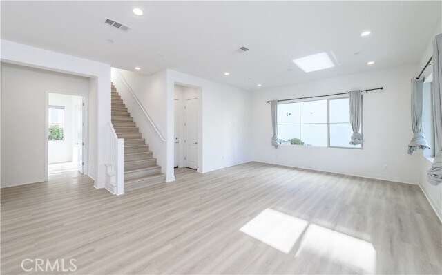 Building Photo - 145 Masterpiece