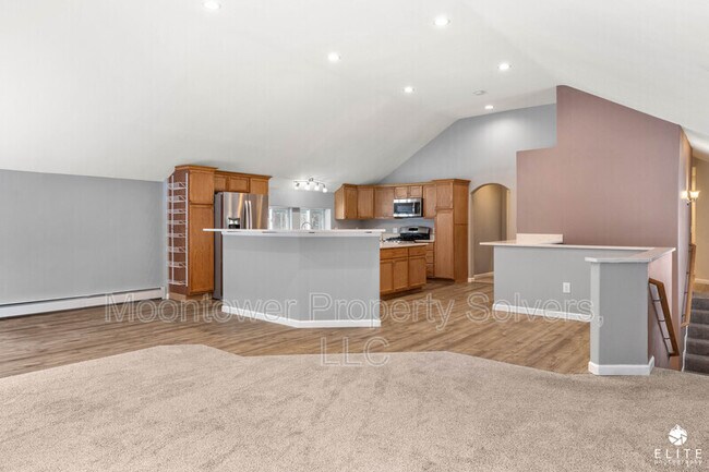 Building Photo - 3751 E Carefree Dr