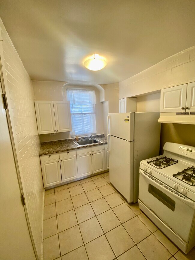 Foto del edificio - 2307 N Pulaski St