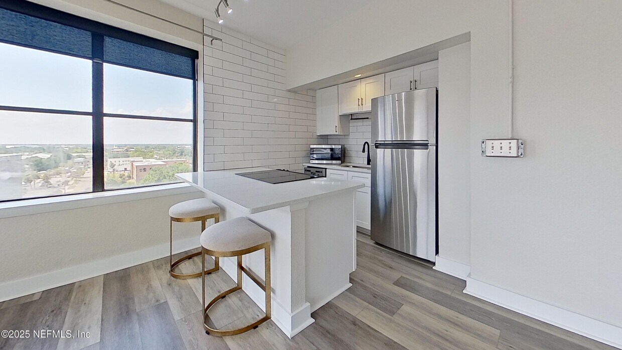 Foto principal - 311 W Ashley St