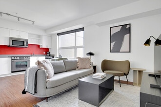 Building Photo - 330 3rd Ave W