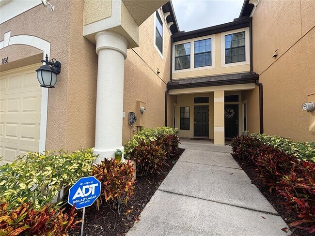 Foto del edificio - 9136 Fox Sparrow Rd