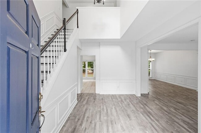 Building Photo - 6430 Barwick Ln
