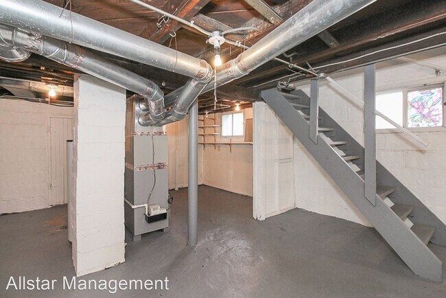 Building Photo - 3 br, 2.5 bath House - 3434 Fortune