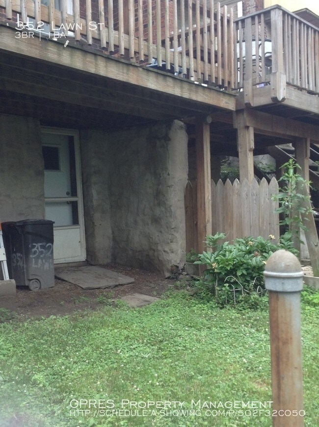 Building Photo - TREMENDOUS 3BR House in Oakland