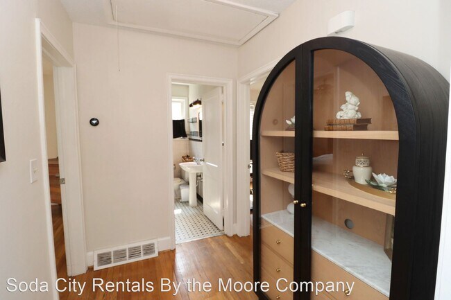 Foto del edificio - 2 br, 1 bath House - 1012 D Avenue