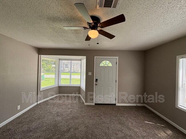 Foto del edificio - 1121 Vestal St