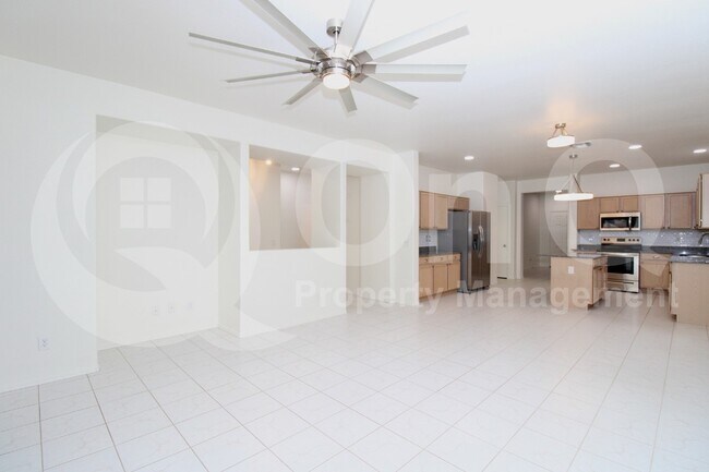 Building Photo - 2698 E Jasper Dr