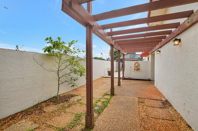 Building Photo - 21545 Campo Allegro Dr