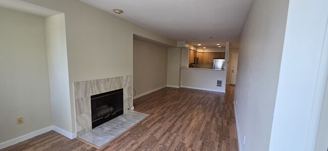 Building Photo - 701 Galer St