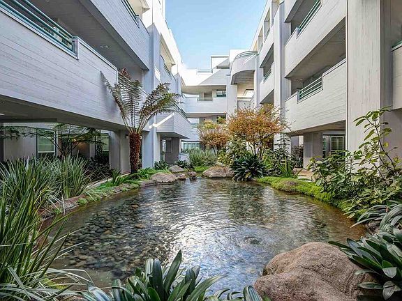 Building Photo - 740 Promontory Point Ln