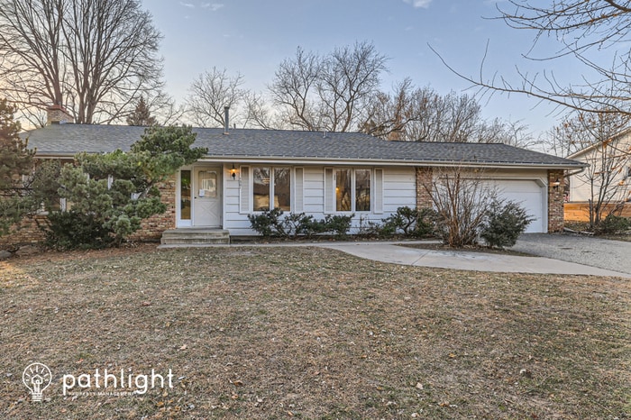 Primary Photo - 1301 East 131st Street, Burnsville, MN, 55337
