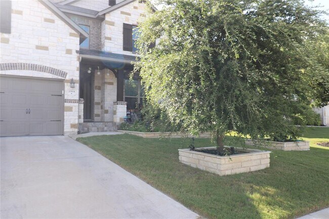 Building Photo - 20804 Snow Bunting Ln