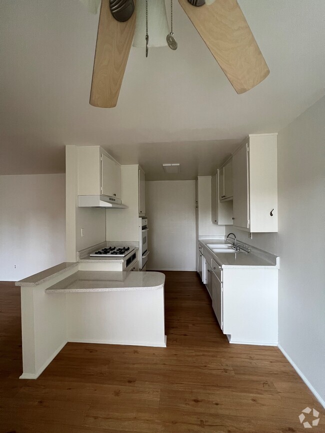 Apartments For Rent in La Mirada, CA 1 Rentals