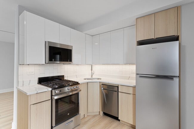 Foto del edificio - 5858 N Sheridan Rd