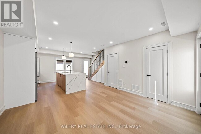 Photo du bâtiment - 86 Argyle St