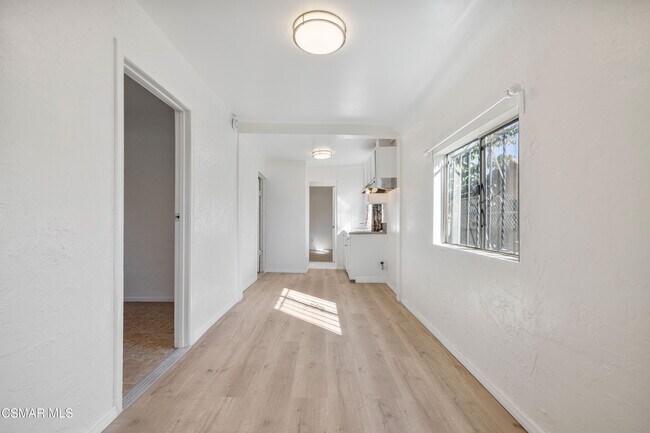 Foto del edificio - 11018 Sutter Ave