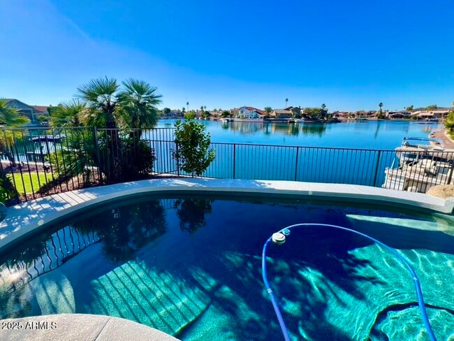 Foto del edificio - 21428 N 55th Ave