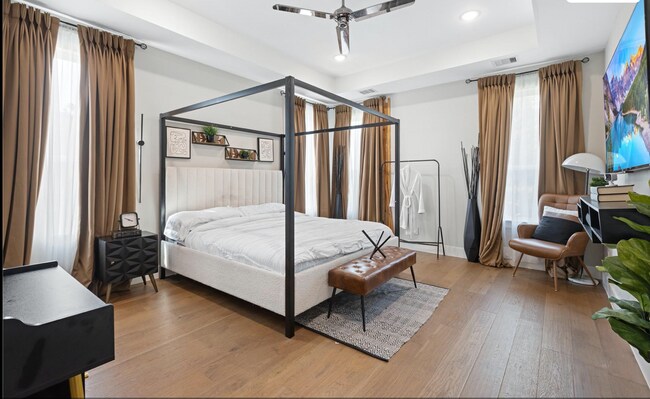 Foto del edificio - 7033 Avenue L