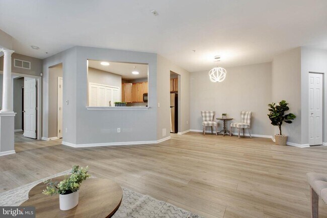 Foto del edificio - 7557 Stoney Run Dr