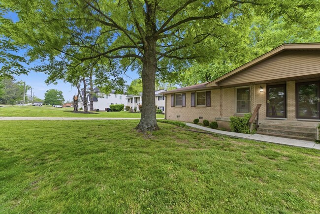 Photo - Crieve Hall Duplex House