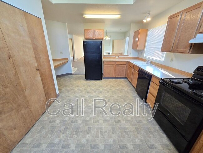 Foto del edificio - 5116 S Smith Ct