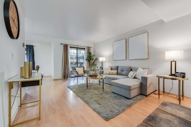 Living room - 1122 Brewster Ave