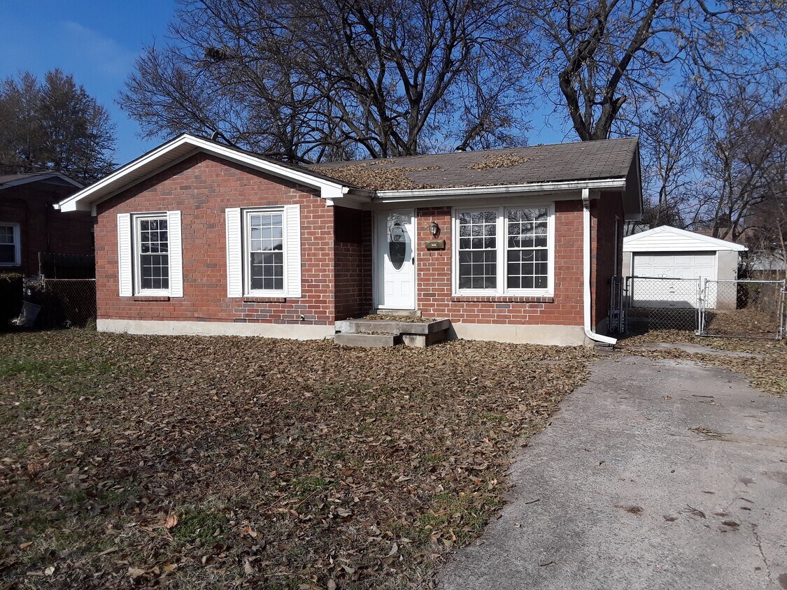 1307 Scholar St, Louisville, KY 40213 House Rental in Louisville, KY