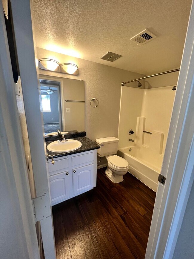 Foto del interior - Ponderosa Ranch Apartments