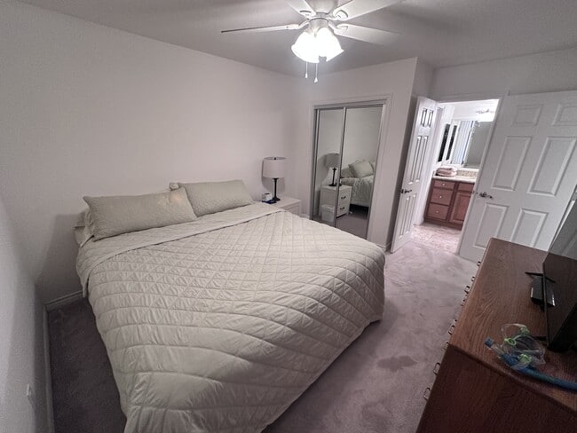 Building Photo - 441 Moser Ave